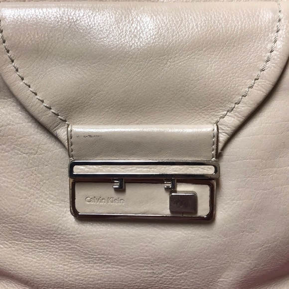 Calvin Klein Large Satchel - Picture 3 of 7